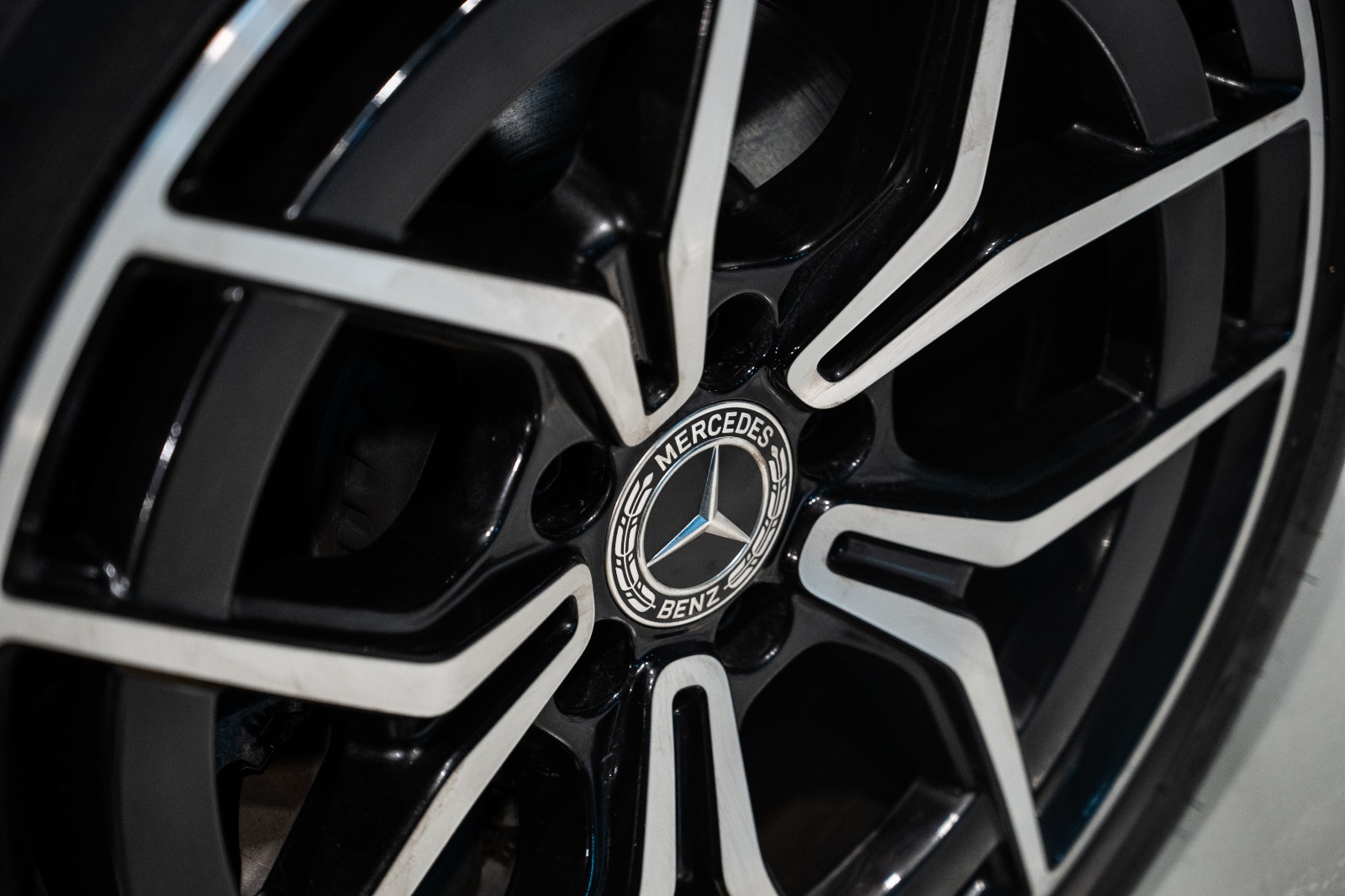 Mercedes C200  AMG  2023