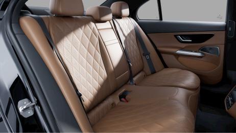 MERCEDES E200 AMG LINE 2026