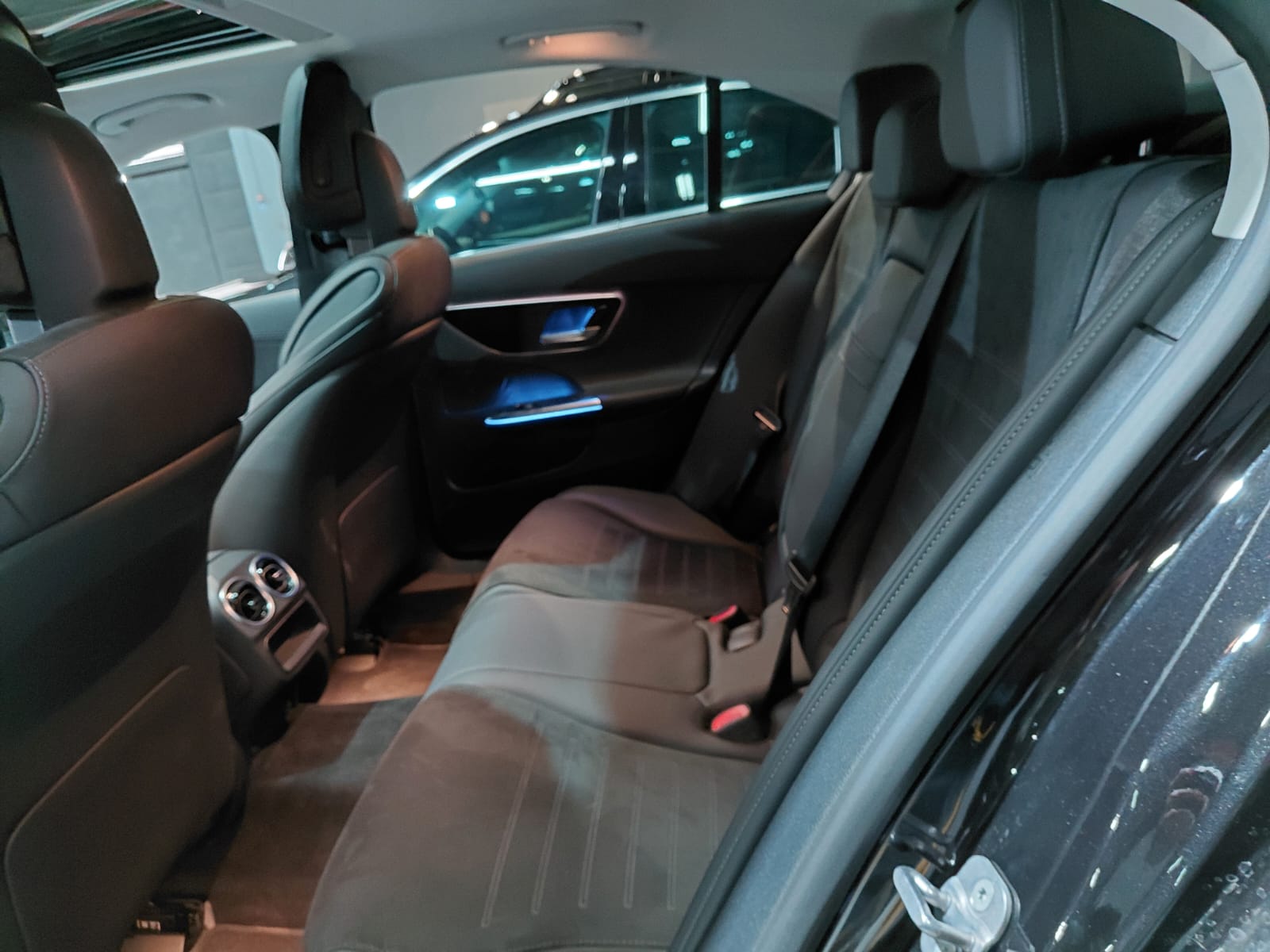 Mercedes C180 AMG 2025