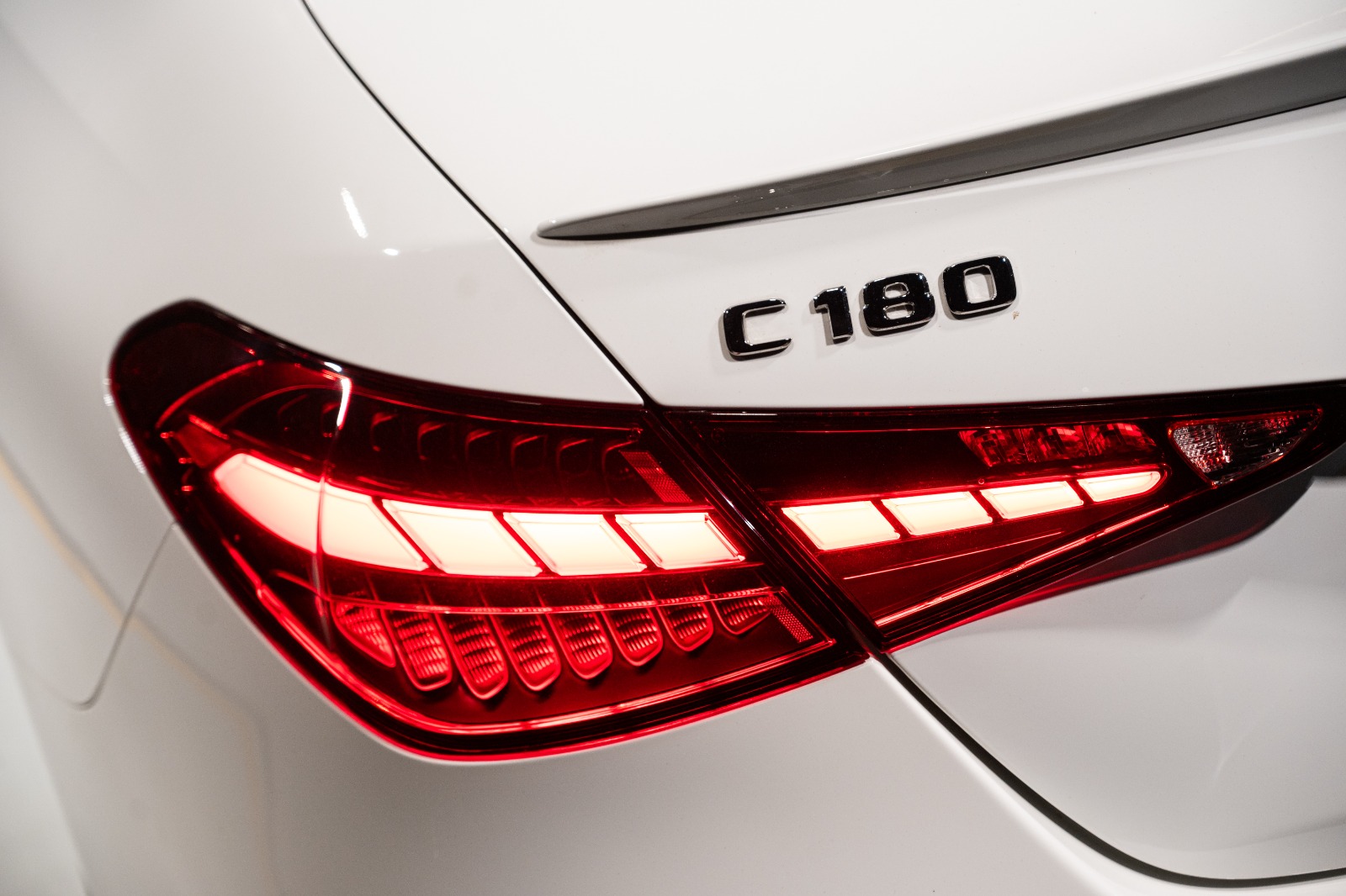Mercedes C180 Premium Plus AMG 2026